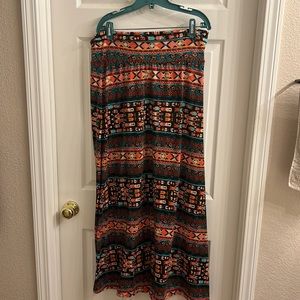 Long colorful skirt. Lightly used. Size large